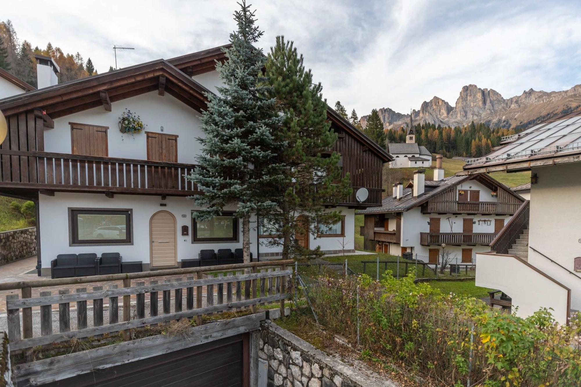 Villa Eden Falcade Bagian luar foto